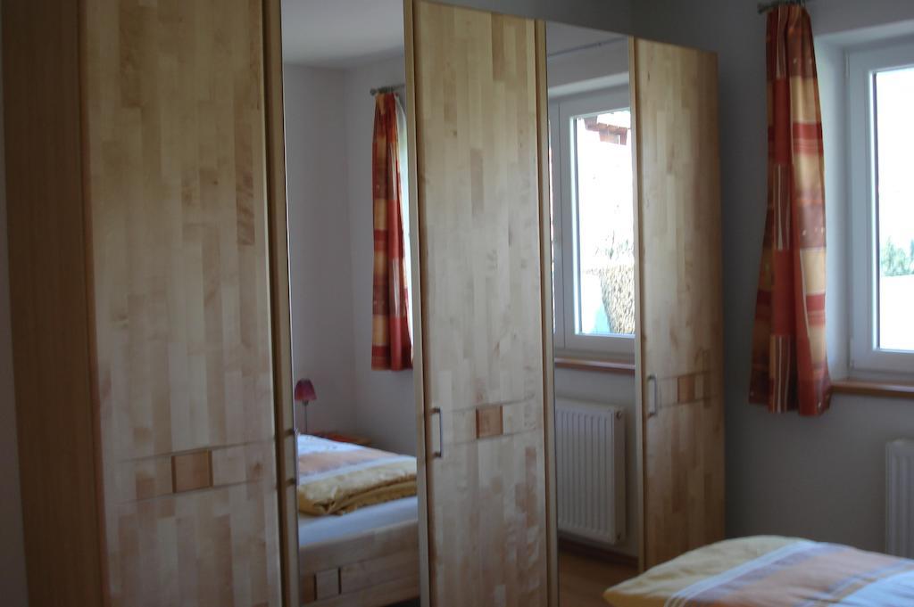 Ferienwohnungen Simon - Hauserhof Oberperfuss Bilik gambar